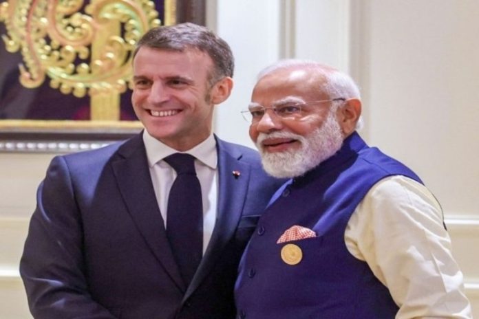फ्रांस के राष्ट्रपति मैक्रों ने पश्चिम एशिया की स्थिति पर पीएम मोदी से फोन पर की बात