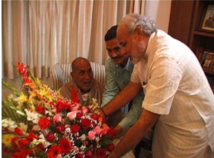 पीएम मोदी ने पूर्व प्रधानमंत्री चंद्रशेखर की जयंती पर उन्हें श्रद्धांजलि दी