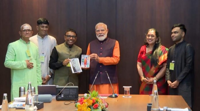 Tamil Nadu : PM Modi meets music composer Ramesh Vinayakam