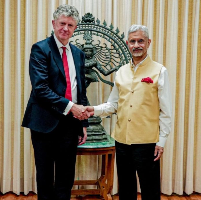 विदेश मंत्री डॉ. एस. जयशंकर ने ब्रिटेन के राष्ट्रीय सुरक्षा सलाहकार जोनाथन पॉवेल से की मुलाकात