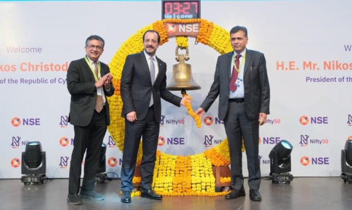 साइप्रस के राष्ट्रपति निकोस क्रिस्टोडौलाइड्स ने मुंबई में नेशनल स्टॉक एक्सचेंज का किया दौरा