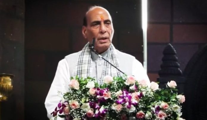 रक्षा मंत्री राजनाथ सिंह ने तोप के गोले बनाने वाले संयंत्र का किया उद्घाटन