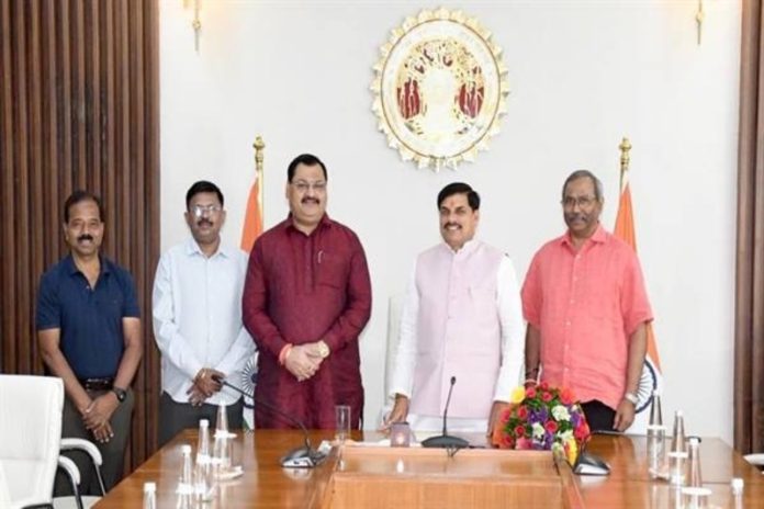 मध्यप्रदेश को हॉकी का वैश्विक केंद्र बनाने के लिए राज्य सरकार प्रतिबद्ध : सीएम डॉ. मोहन यादव