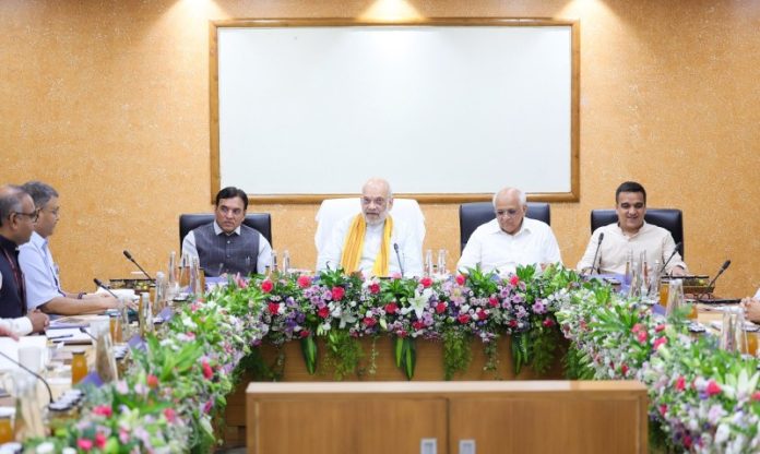 केंद्रीय गृह मंत्री अमित शाह ने प्रस्तावित कॉमनवेल्थ खेल और ओलंपिक की तैयारियों की समीक्षा की केंद्रीय गृह मंत्री अमित शाह ने प्रस्तावित कॉमनवेल्थ खेल और ओलंपिक की तैयारियों की समीक्षा की