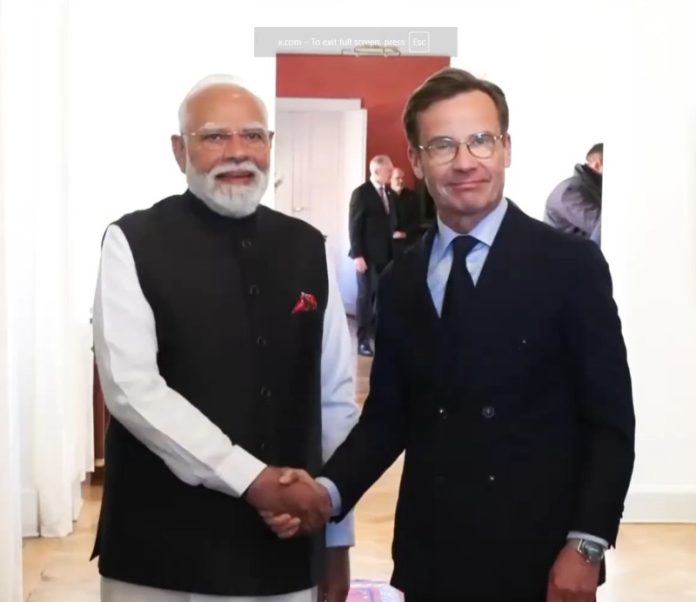 पीएम मोदी ने गोथेनबर्ग में स्‍वीडन के पीएम उल्फ क्रिस्टर्सन से की बातचीत