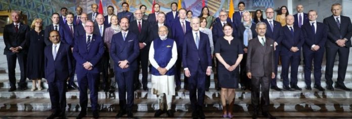 पीएम मोदी ने नॉर्वे दौरे पर भारत-नॉर्वे व्यापार और अनुसंधान शिखर सम्मेलन में हिस्सा लिया पीएम मोदी ने नॉर्वे दौरे पर भारत-नॉर्वे व्यापार और अनुसंधान शिखर सम्मेलन में हिस्सा लिया
