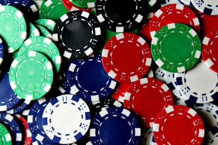Indonesian Police Arrest 321 Foreign Nationals in Illegal Online Gambling Bust in Central Jakarta Indonesian Police Arrest 321 Foreign Nationals in Illegal Online Gambling Bust in Central Jakarta
