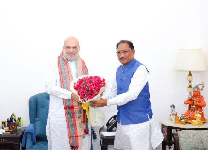 छत्तीसगढ़ के मुख्यमंत्री विष्णुदेव साय ने केंद्रीय गृहमंत्री अमित शाह से की मुलाकात छत्तीसगढ़ के मुख्यमंत्री विष्णुदेव साय ने केंद्रीय गृहमंत्री अमित शाह से की मुलाकात