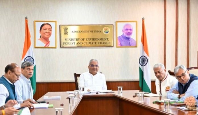 केंद्रीय मंत्री भूपेंद्र यादव ने परियोजना चीता की प्रगति और आकलन करने के लिए उच्चस्तरीय समीक्षा बैठक की