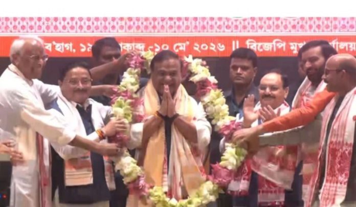 भाजपा के वरिष्ठ नेता हिमंत बिस्वा सरमा को भाजपा और एनडीए विधायक दल का नेता चुना गया