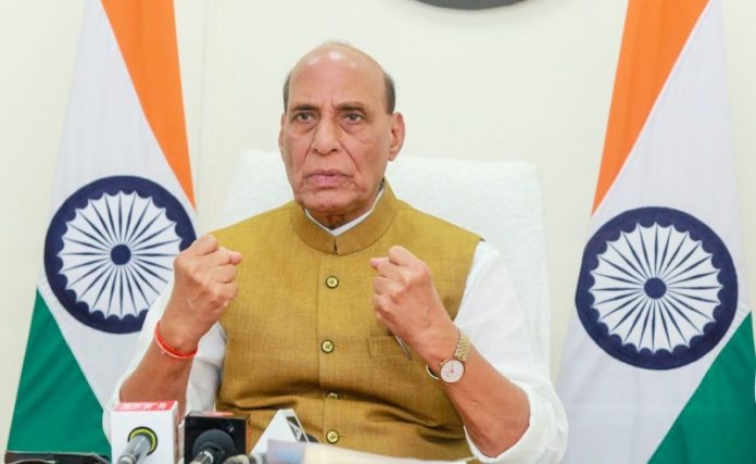 रक्षा मंत्री राजनाथ सिंह ने ऑपरेशन सिंदूर की वर्षगांठ पर भारतीय सशस्त्र बलों के शौर्य और बलिदान को किया नमन