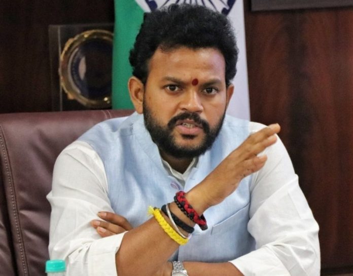 Union Minister Ram Mohan Naidu Hails Launch of Sky Cast System at IGI Airport