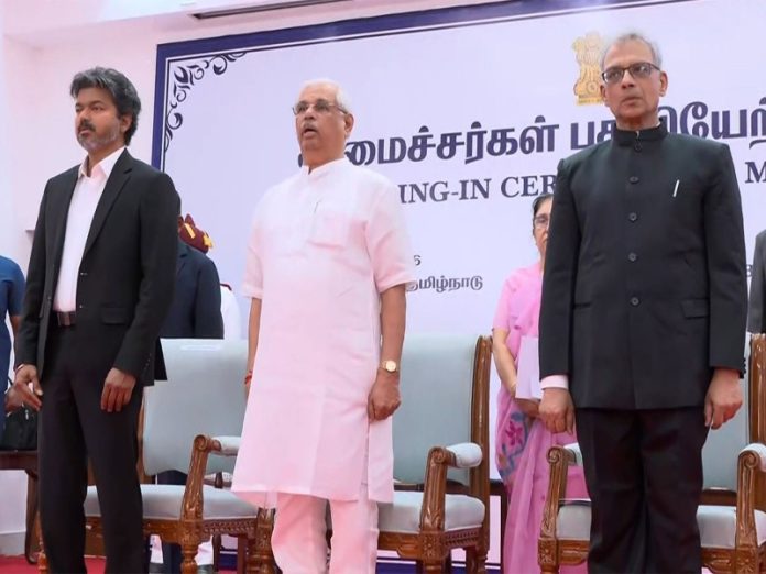 तमिलनाडु के मुख्यमंत्री विजय ने मंत्रिमंडल का किया विस्तार, राजेश कुमार और पी. विश्वनाथन ने ली मंत्री पद की शपथ