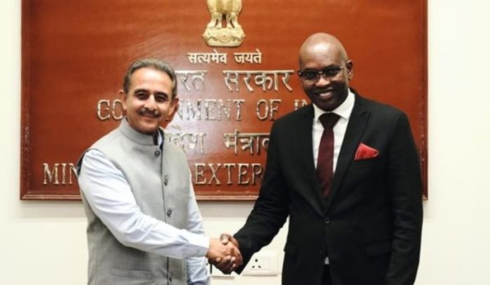 विदेश मामलों के राज्य मंत्री कीर्ति वर्धन सिंह ने अफ्रीकी संघ प्रतिनिधिमंडल से मुलाकात की