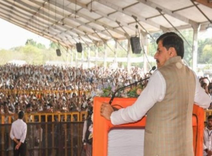 ग्रामीण विकास में रोजगार सहायकों की महत्वपूर्ण भूमिका, राज्य सरकार इनके हित की चिंता करेगी : सीएम डॉ. मोहन यादव