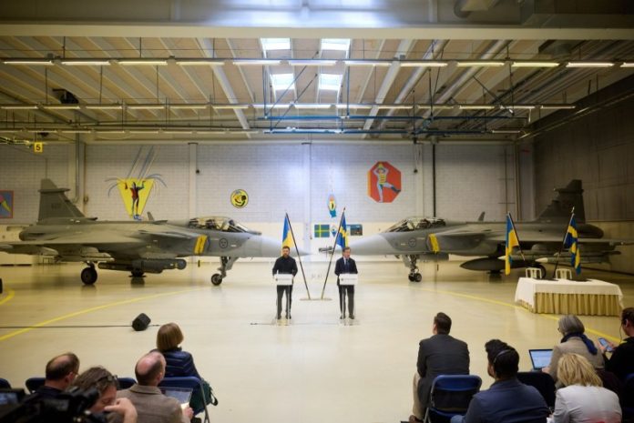 Ukraine & Sweden sign declaration aimed at deepening defence cooperation