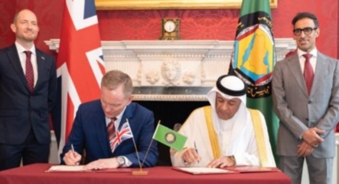 UK signs trade agreement with 6 Gulf nations