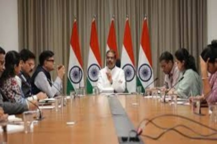 Govt holds discussion with 4 major banks to revamp CBSE payment