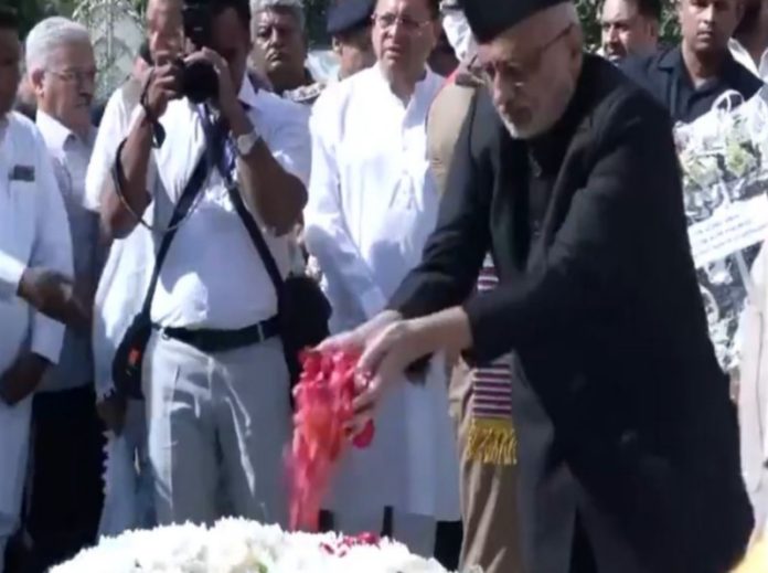 उपराष्ट्रपति सीपी राधाकृष्णन ने पूर्व केंद्रीय मंत्री और उत्तराखंड के पूर्व मुख्यमंत्री मेजर जनरल बी. सी. खंडूरी को अर्पित की श्रद्धांजलि