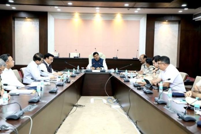 बेहतर कानून व्यवस्था के लिए वरिष्ठ अधिकारी भी रहें मुस्तैद : सीएम डॉ. मोहन यादव