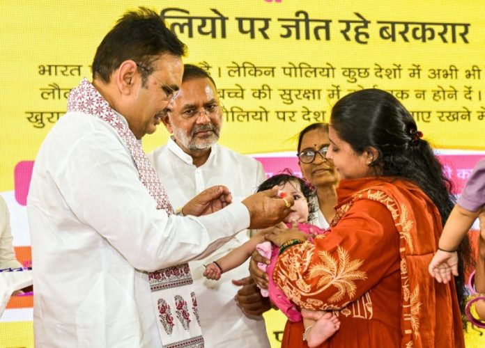 राजस्थान : सीएम भजनलाल शर्मा ने राष्ट्रीय पल्स पोलियो दिवस पर बच्चों को पोलियो खुराक पिलाकर राज्यस्तरीय कार्यक्रम का किया शुभारंभ