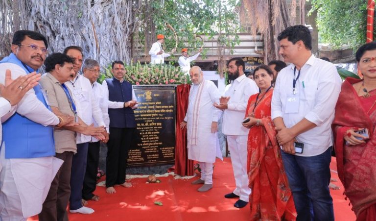 कोल्हापुर : केंद्रीय गृह मंत्री अमित शाह ने श्री अंबाबाई मंदिर परिसर के आधुनिकीकरण एवं सौंदर्यीकरण कार्य का शिलान्यास किया