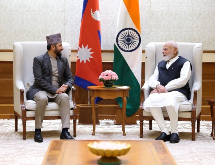 पीएम मोदी ने नेपाल की राष्ट्रीय स्वतंत्र पार्टी के अध्यक्ष रबी लामिछाने से मुलाकात की