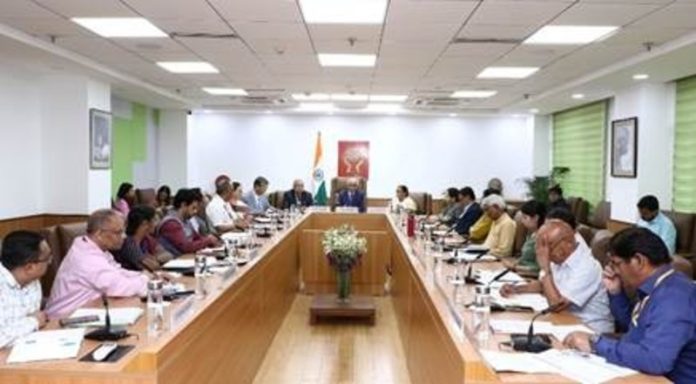 NHRC holds meeting on heat wave mitigation in urban areas NHRC holds meeting on heat wave mitigation in urban areas