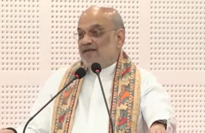 गुजरात : केंद्रीय गृह मंत्री अमित शाह आज गांधीनगर में 11वीं इंटरपोल डिजिटल फोरेंसिक विशेषज्ञ समूह की बैठक में भाग लेंगे गुजरात : केंद्रीय गृह मंत्री अमित शाह आज गांधीनगर में 11वीं इंटरपोल डिजिटल फोरेंसिक विशेषज्ञ समूह की बैठक में भाग लेंगे