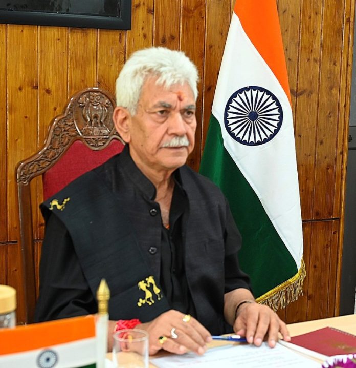 जम्मू-कश्मीर : उपराज्यपाल मनोज सिन्हा ने श्री अमरनाथ यात्रा पर उच्च स्तरीय समीक्षा बैठक की अध्यक्षता की