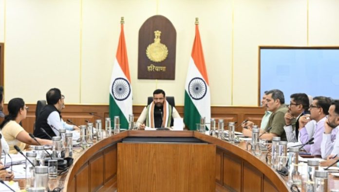 हरियाणा : सीएम सैनी ने स्टेट प्रगति प्रोजेक्ट बैठक की अध्यक्षता की, 75 करोड़ रूपए से अधिक लागत की 12 विकास परियोजनाओं की समीक्षा की