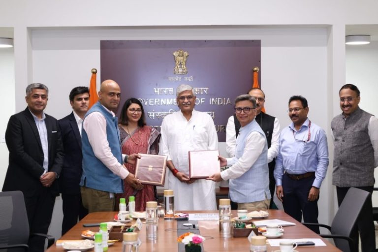 पर्यटन मंत्रालय ने गूगल इंडिया के साथ एक एमओयू पर किए हस्ताक्षर