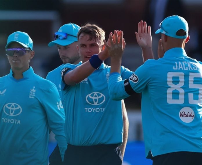 IND vs ENG वनडे सीरीज : इंग्लैंड ने 2-1 से जीती सीरीज, तीसरा वनडे मैच 27 रन से जीता IND vs ENG वनडे सीरीज : इंग्लैंड ने 2-1 से जीती सीरीज, तीसरा वनडे मैच 27 रन से जीता