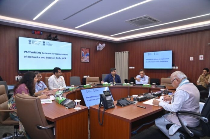 केंद्रीय मंत्री मनोहर लाल ने 'परिवर्तन' योजना के लिए गाइडलाइंस को अंतिम रूप देने के लिए एक बैठक की अध्यक्षता की