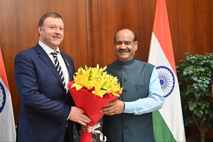 लोकसभा अध्यक्ष ओम बिरला ने न्यूजीलैंड के ग्रामीण समुदायों के मंत्री मार्क पैटरसन से की मुलाकात