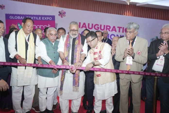 केंद्रीय वस्त्र मंत्री गिरिराज सिंह ने भारत का सबसे बड़ा वैश्विक वस्त्र आयोजन 'भारत टेक्स 2026' का किया शुभारंभ