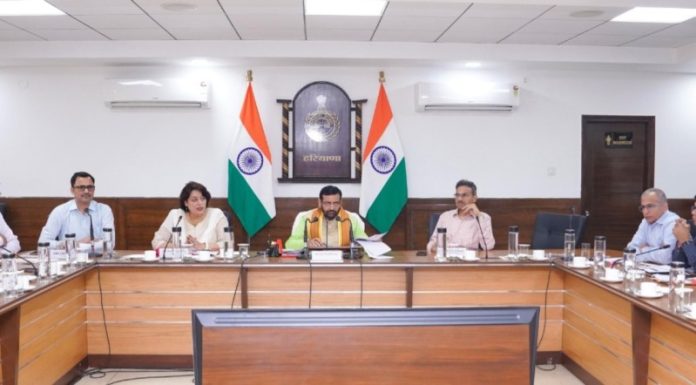 हरियाणा : सीएम नायब सिंह सैनी ने सभी जिला उपायुक्तों एवं नगर निगम आयुक्तों के साथ की समीक्षा बैठक हरियाणा : सीएम नायब सिंह सैनी ने सभी जिला उपायुक्तों एवं नगर निगम आयुक्तों के साथ की समीक्षा बैठक