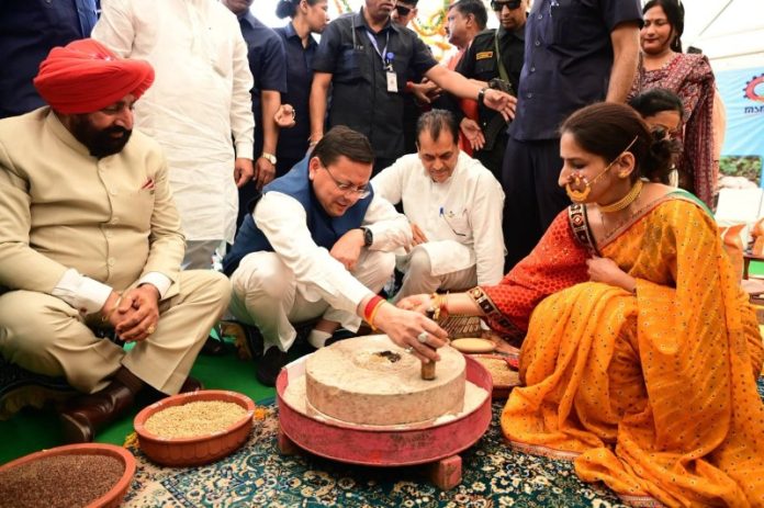 ऋषिकेश : सीएम धामी ने राज्यपाल लेफ्टिनेंट जनरल गुरमीत सिंह (सेवानिवृत्त) के साथ सेवा पखवाड़ा के द्वितीय चरण का किया शुभारंभ
