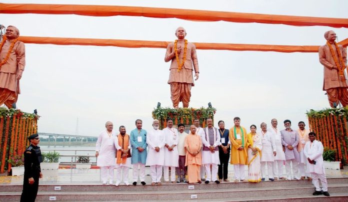 उप्र : सीएम योगी ने प्रयागराज के काली घाट स्थित प्रेरणा पार्क का किया लोकार्पण