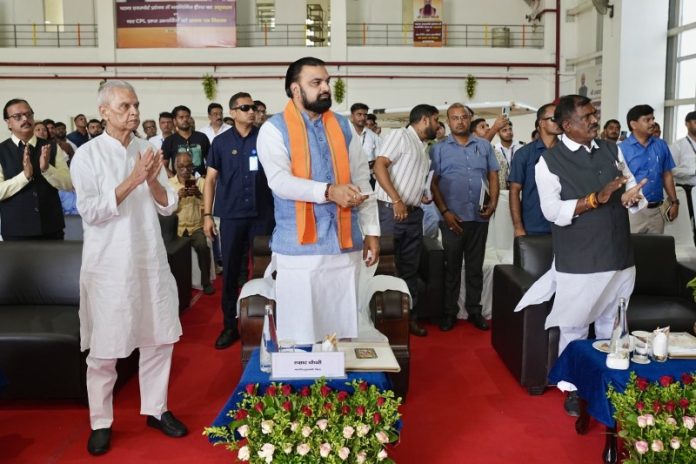 सीएम सम्राट चौधरी ने मुख्यमंत्री बिहार हेली-टूरिज्म एवं एयर टूरिज्म सेवा योजना-2026 के अंतर्गत 'पटना जॉय राइड' का किया शुभारंभ सीएम सम्राट चौधरी ने मुख्यमंत्री बिहार हेली-टूरिज्म एवं एयर टूरिज्म सेवा योजना-2026 के अंतर्गत 'पटना जॉय राइड' का किया शुभारंभ