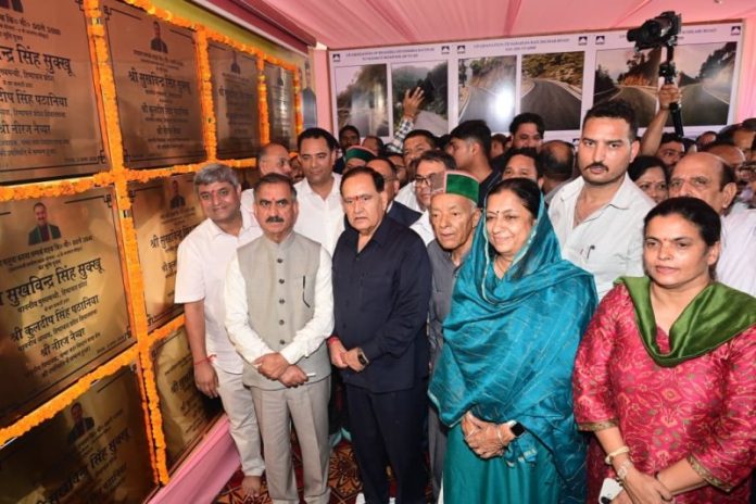 हिमाचल प्रदेश : सीएम सुक्खू ने चंबा विधानसभा क्षेत्र में 333.25 करोड़ रुपये की लागत से 26 विकासात्मक परियोजनाओं का लोकार्पण-शिलान्यास किया