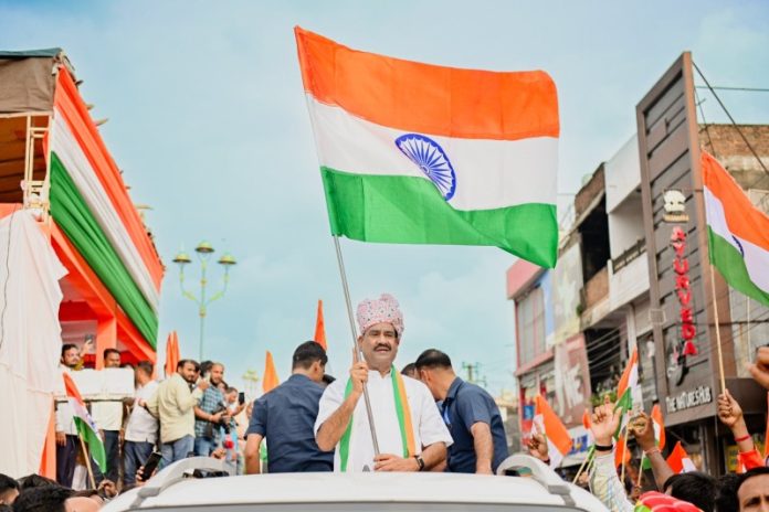लोकसभा अध्यक्ष ओम बिरला स्वतंत्रता दिवस की पूर्व संध्या पर कोटा में निकली तिरंगा यात्रा में हुए शामिल
