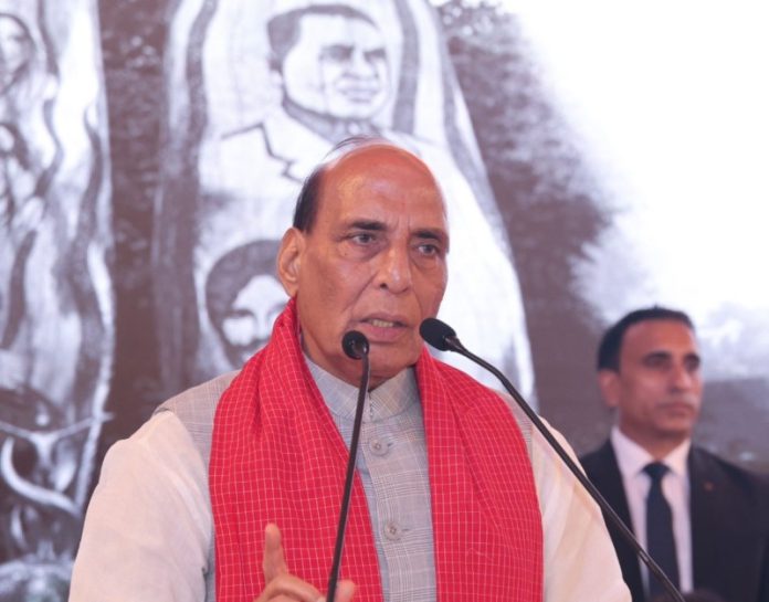 रक्षा मंत्री राजनाथ सिंह ने गोवा के पात्रादेवी में फिर से तैयार किए गए हुतात्मा स्मृति स्मारक का उद्घाटन किया