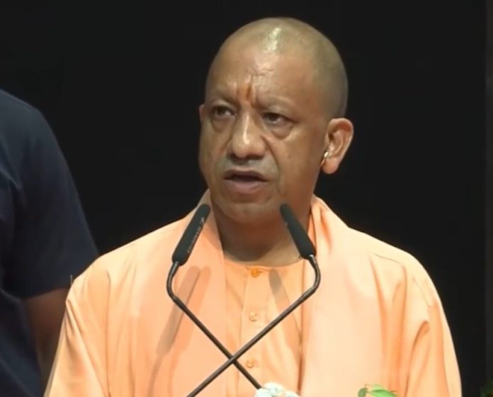 उप्र : सीएम योगी आज देवरिया और गोरखपुर में करोड़ो रूपए की विभिन्न विकास परियोजनाओं का लोकार्पण-शिलान्यास करेंगे