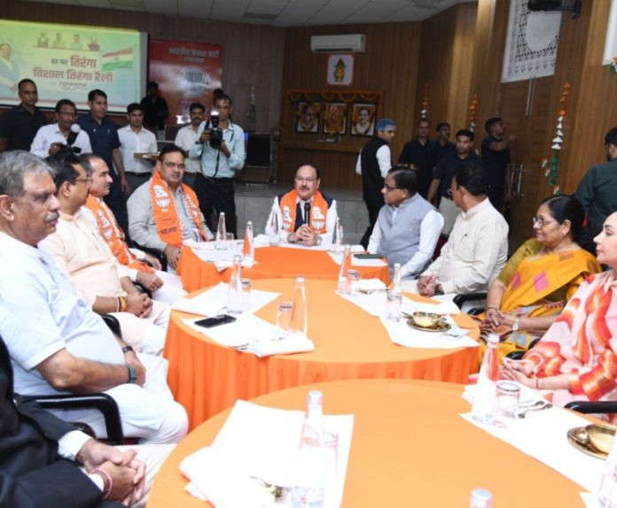 राजस्थान : केंद्रीय मंत्री जेपी नड्डा ने जयपुर स्थित भाजपा प्रदेश कार्यालय में पूर्व सैन्य अधिकारियों के साथ संवाद किया राजस्थान : केंद्रीय मंत्री जेपी नड्डा ने जयपुर स्थित भाजपा प्रदेश कार्यालय में पूर्व सैन्य अधिकारियों के साथ संवाद किया