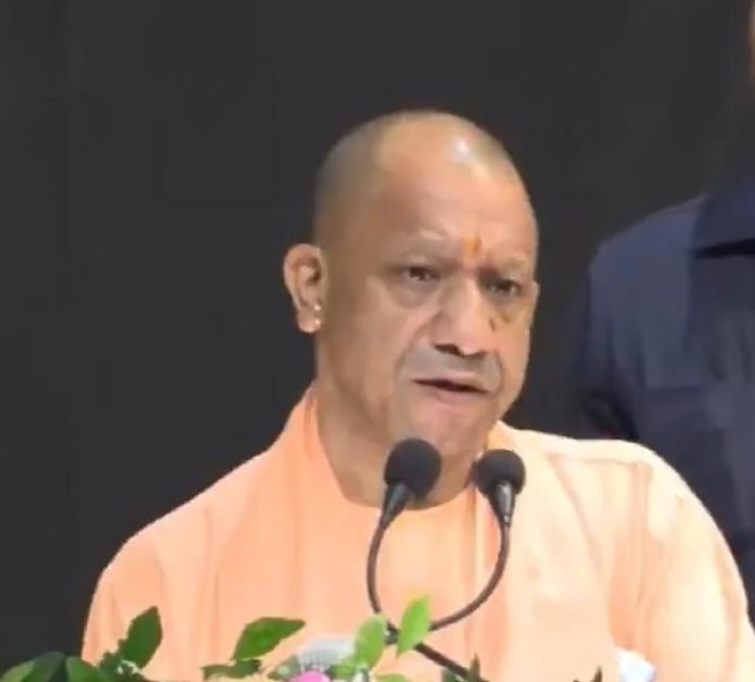 यूपी : सीएम योगी आज प्रदेश के 78 हजार से अधिक उचित दर विक्रेताओं को देंगे तोहफा, लाभांश अब होगा 125 रुपये प्रति कुंतल यूपी : सीएम योगी आज प्रदेश के 78 हजार से अधिक उचित दर विक्रेताओं को देंगे तोहफा, लाभांश अब होगा 125 रुपये प्रति कुंतल