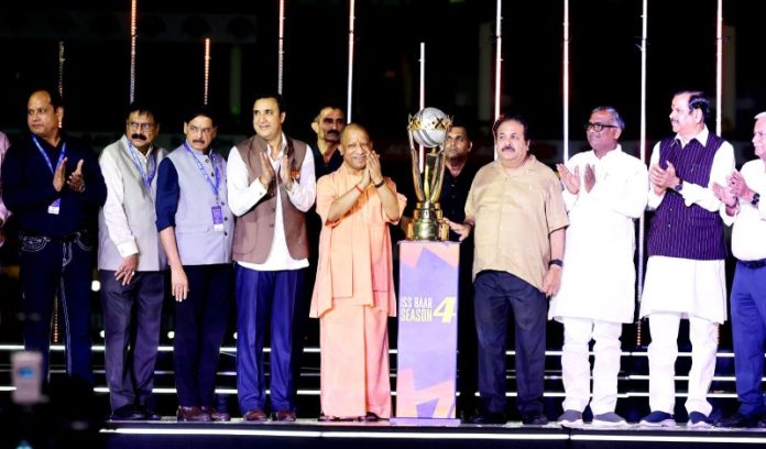 लखनऊ : सीएम योगी ने इकाना स्टेडियम में यूपी टी20 लीग सीजन-4 का किया शुभारंभ लखनऊ : सीएम योगी ने इकाना स्टेडियम में यूपी टी20 लीग सीजन-4 का किया शुभारंभ