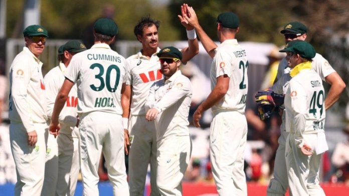 AUS vs BAN टेस्ट सीरीज : ऑस्ट्रेलिया ने दूसरे टेस्ट मैच में बांग्लादेश को पारी और 51 रन से हराया, सीरीज 1-1 से रही बराबर AUS vs BAN टेस्ट सीरीज : ऑस्ट्रेलिया ने दूसरे टेस्ट मैच में बांग्लादेश को पारी और 51 रन से हराया, सीरीज 1-1 से रही बराबर