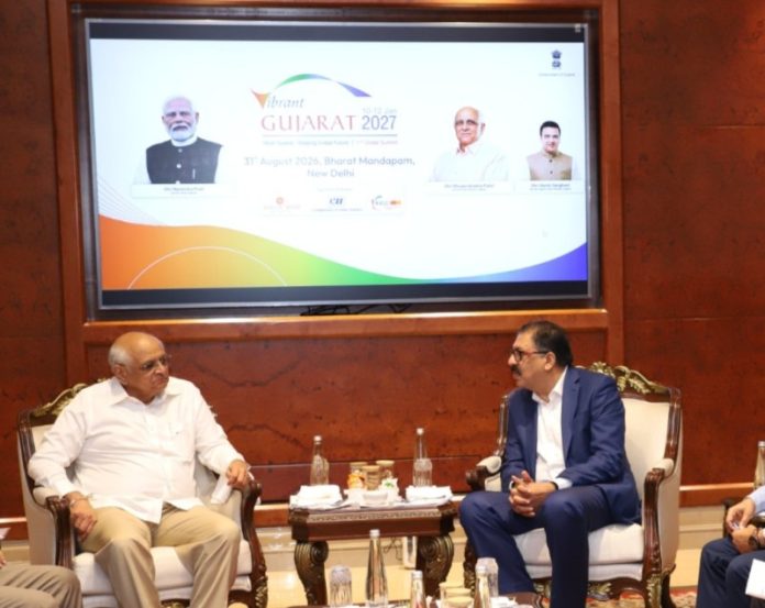 नई दिल्ली : गुजरात के सीएम भूपेंद्र पटेल ने टाटा पावर रिन्यूएबल एनर्जी लिमिटेड के सीईओ और एमडी संजय बंगा से मुलाकात की