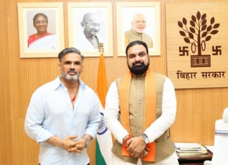 बिहार : सीएम सम्राट चौधरी से अभिनेता सुनील शेट्टी ने मुलाकात की